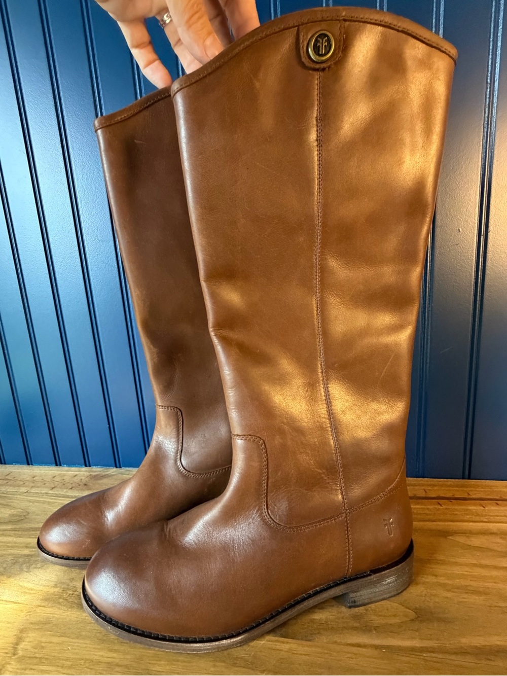 Frye Melissa Button 2 Women’s 8.5 Cognac Brown Leather Tall Riding Boots